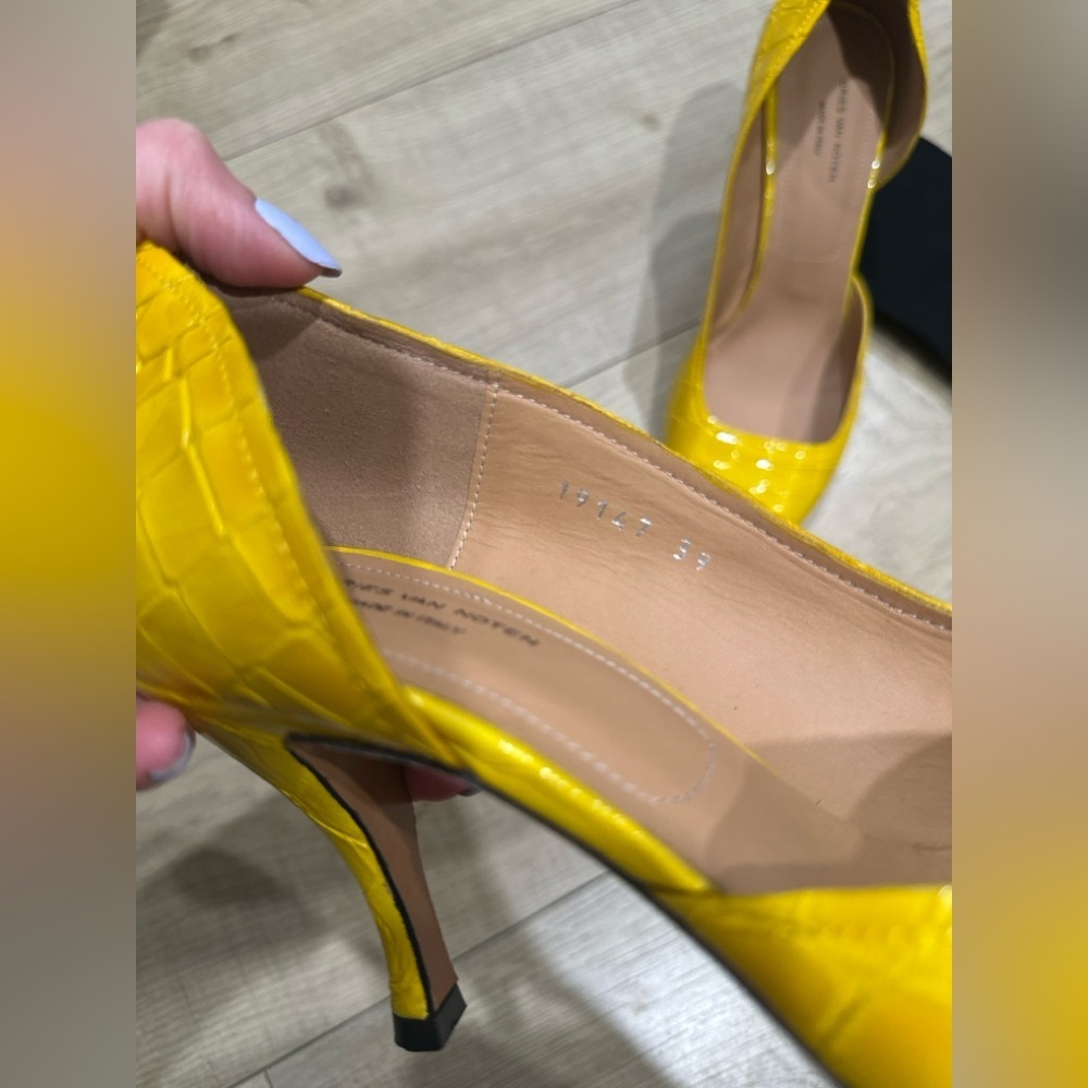 Dries Van Noten Yellow Croc-Embossed Women's Heels size 39 BRAND NEW - Picture 5 of 6